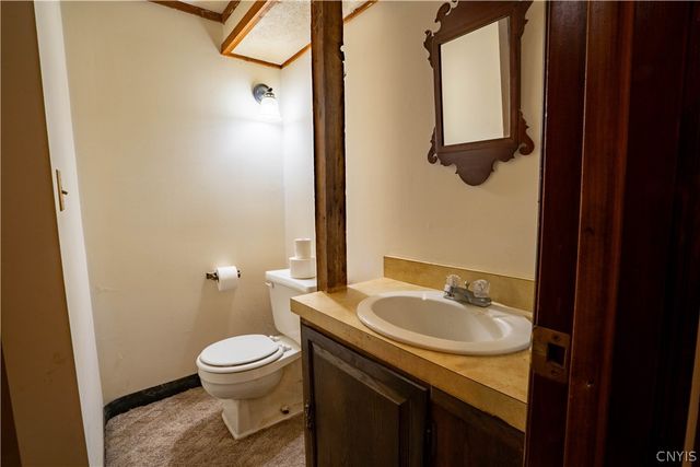 158 Cross Road, Laurens, NY 13825