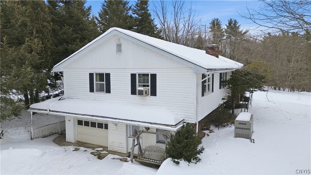 158 Cross Road, Laurens, NY 13825