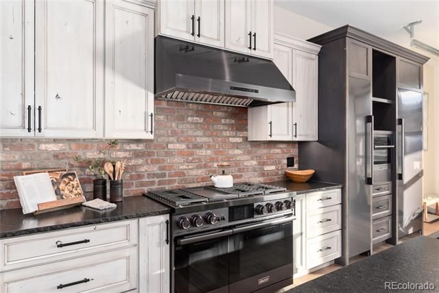 5709 Campina Way, Parker, CO 80134