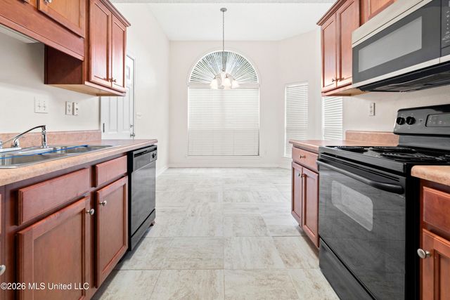 9534 Laa La Court, Diamondhead, MS 39525