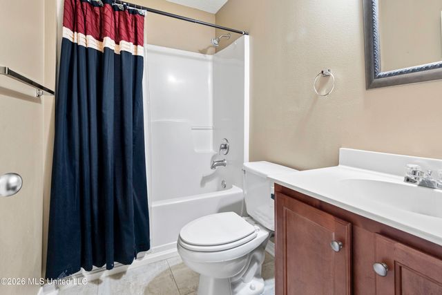 9534 Laa La Court, Diamondhead, MS 39525