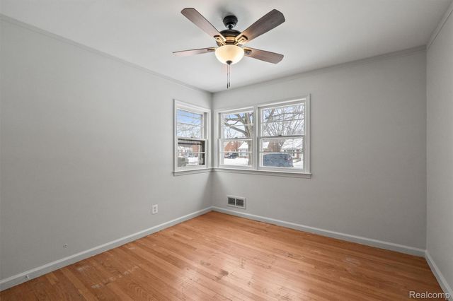 184 Brentwood Street, Inkster, MI 48141