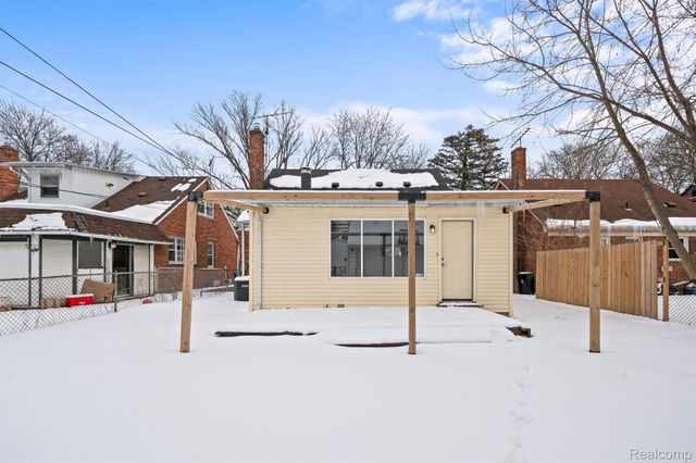 184 Brentwood Street, Inkster, MI 48141