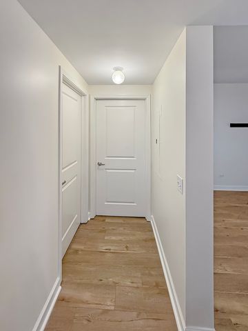 720 W Randolph Street 608, Chicago, IL 60661