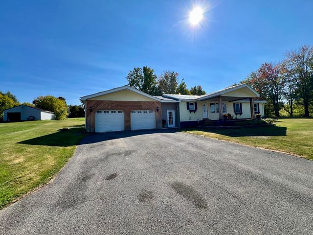 4921 Route 11, Ellenburg Depot, NY 12935