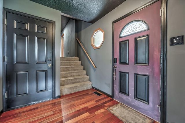 301 N Harrison Street, Spring Hill, KS 66083