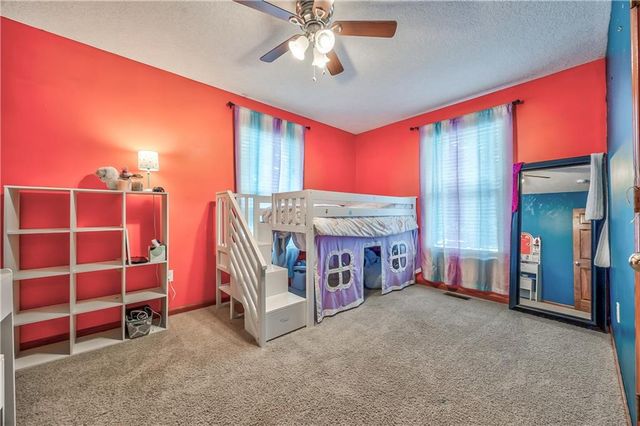 301 N Harrison Street, Spring Hill, KS 66083