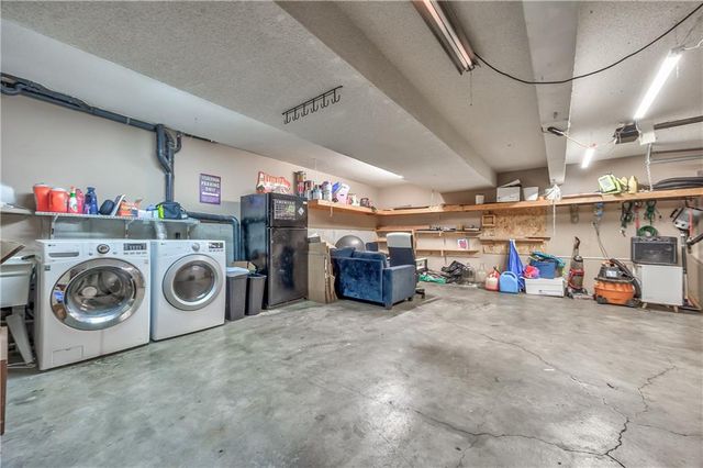 301 N Harrison Street, Spring Hill, KS 66083