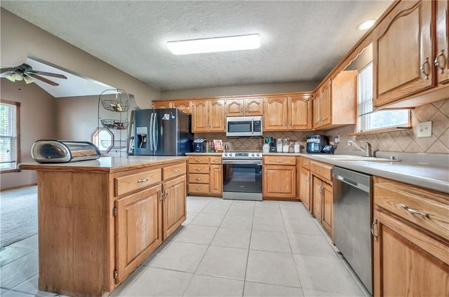 301 N Harrison Street, Spring Hill, KS 66083
