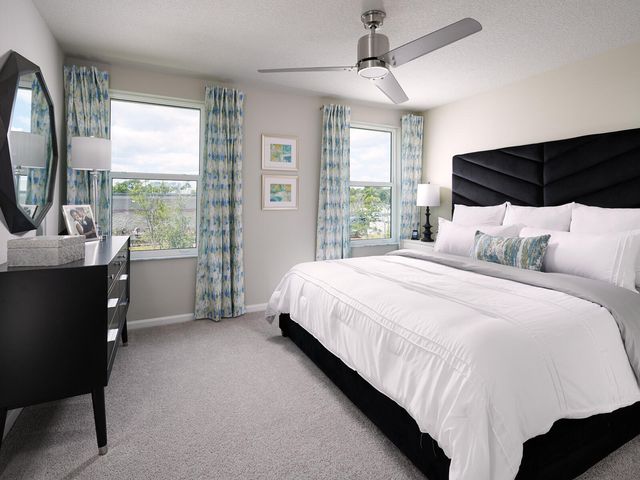 594 Salisbury Circle, Fort Pierce, FL 34982