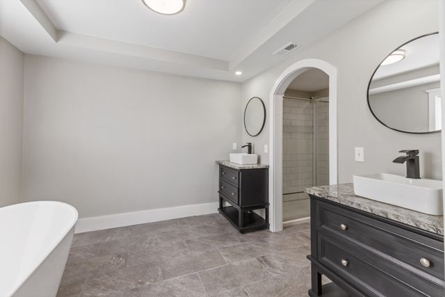 405 Fairfield Rd, Bethpage, TN 37022