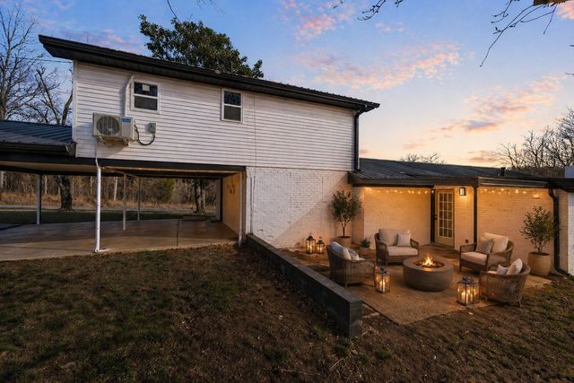 405 Fairfield Rd, Bethpage, TN 37022