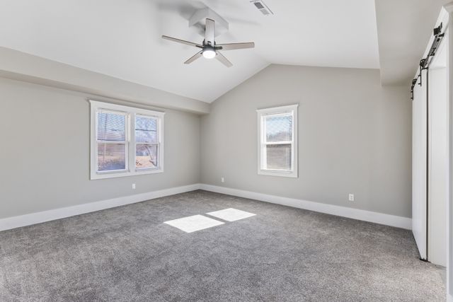 405 Fairfield Rd, Bethpage, TN 37022