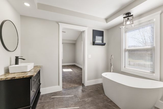 405 Fairfield Rd, Bethpage, TN 37022