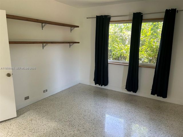 9530 NW 1st Ave, Miami Shores, FL 33150