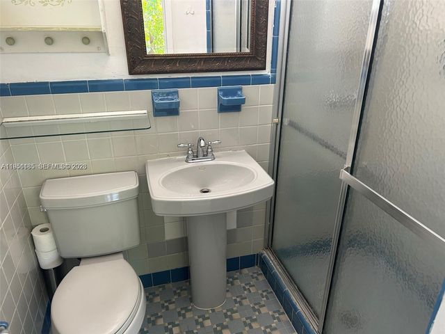 9530 NW 1st Ave, Miami Shores, FL 33150