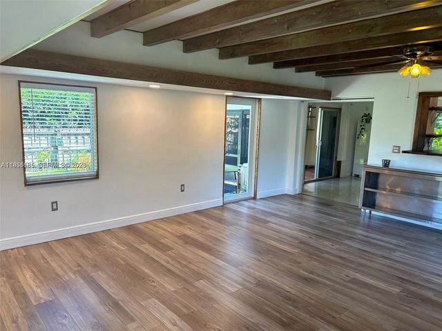 9530 NW 1st Ave, Miami Shores, FL 33150