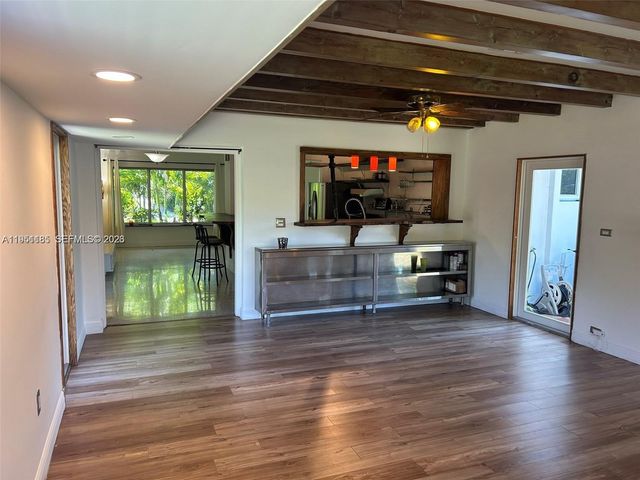 9530 NW 1st Ave, Miami Shores, FL 33150