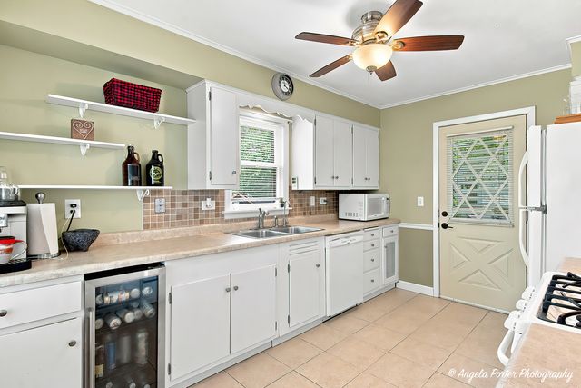 2904 Wooded Lane, Mchenry, IL 60051