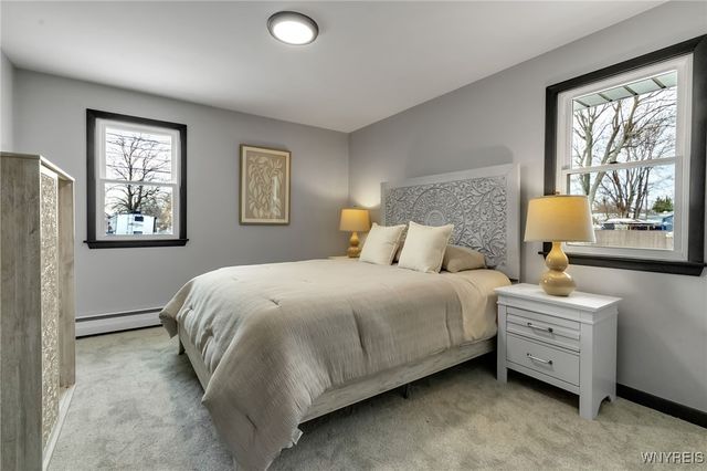 60 Evelyn Avenue, West Seneca, NY 14224