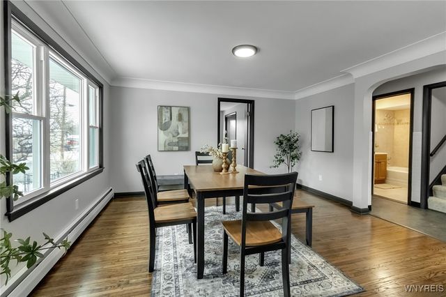 60 Evelyn Avenue, West Seneca, NY 14224