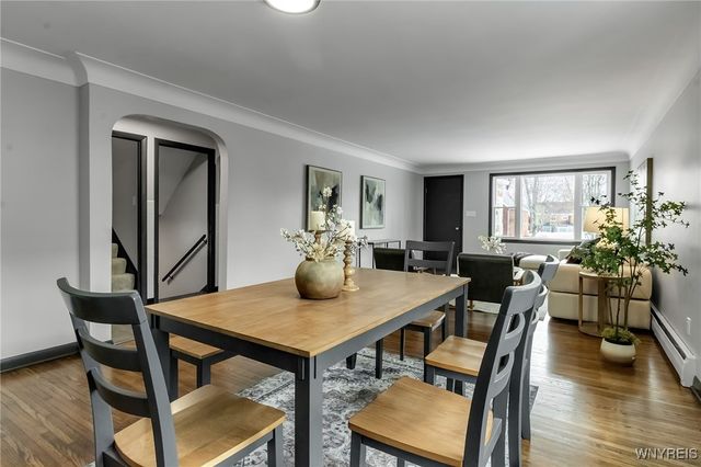 60 Evelyn Avenue, West Seneca, NY 14224