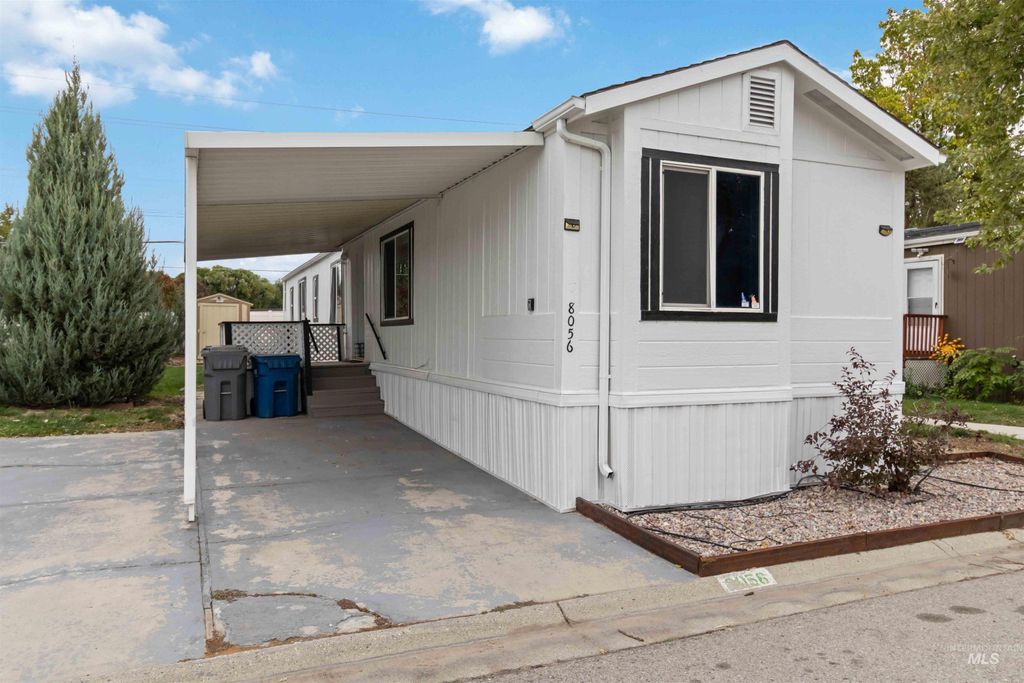 8056 W Manassas Ln, Boise, ID 83714