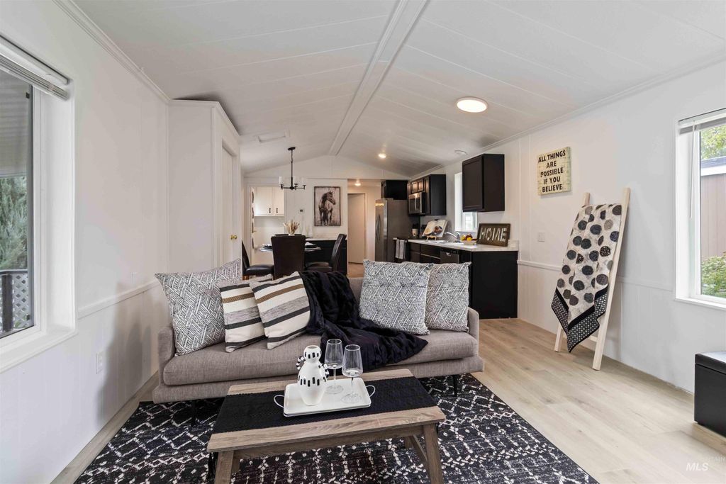 8056 W Manassas Ln, Boise, ID 83714 photo 12