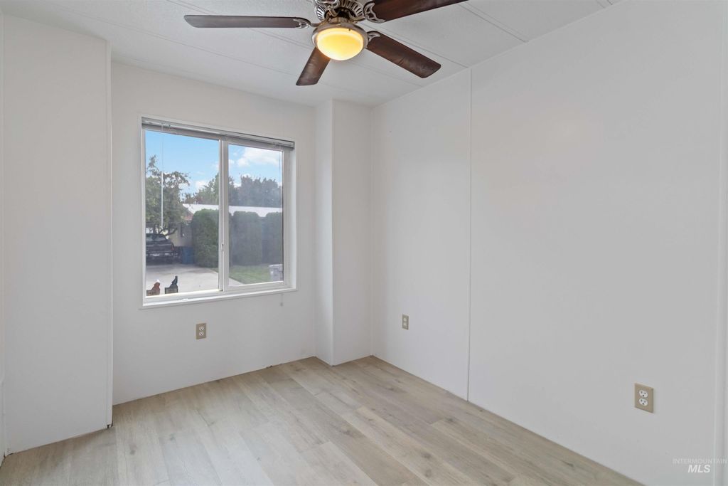 8056 W Manassas Ln, Boise, ID 83714 photo 14