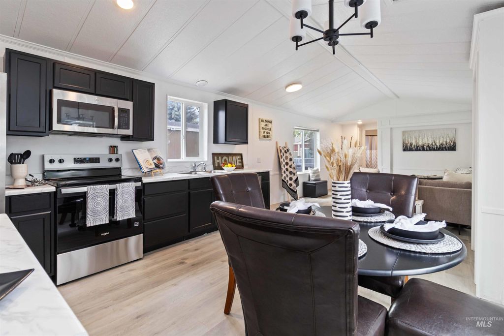 8056 W Manassas Ln, Boise, ID 83714 photo 21