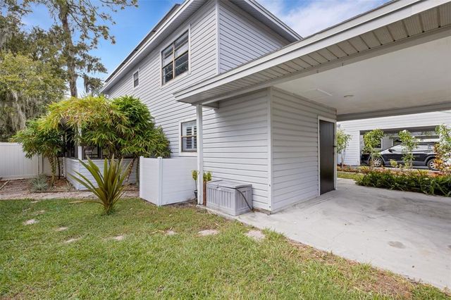3585 RAINTREE WAY, Lakeland, FL 33803