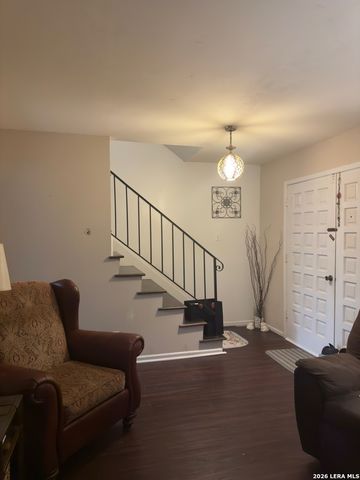 6751 Crown Ridge, San Antonio, TX 78239