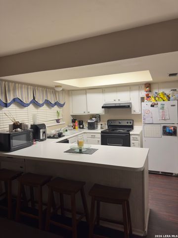 6751 Crown Ridge, San Antonio, TX 78239