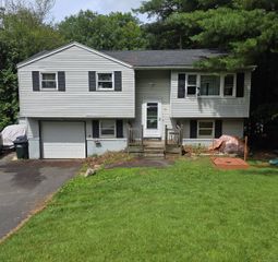 1 Hamill Drive, Winchester, CT 06098