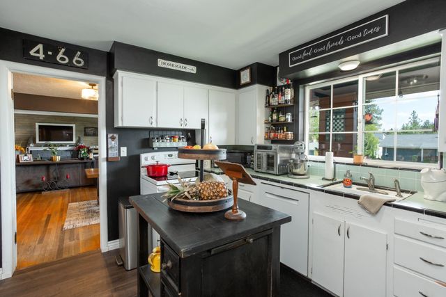 1519 E 29th Ave, Spokane, WA 99203