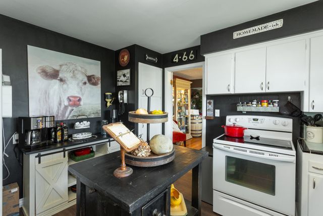 1519 E 29th Ave, Spokane, WA 99203