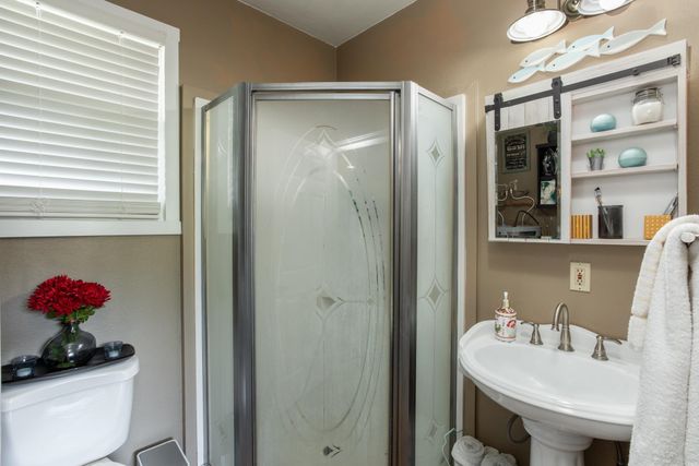 1519 E 29th Ave, Spokane, WA 99203