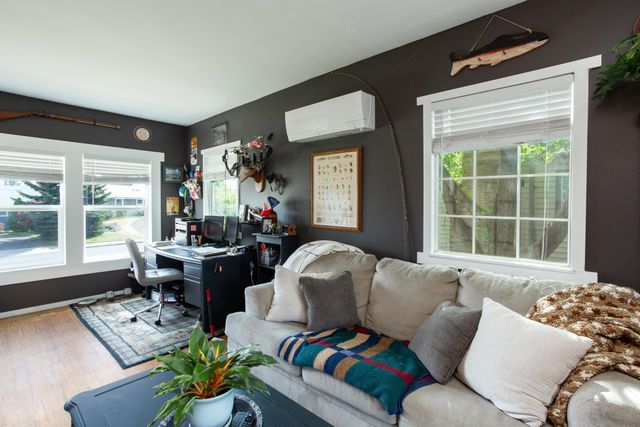 1519 E 29th Ave, Spokane, WA 99203