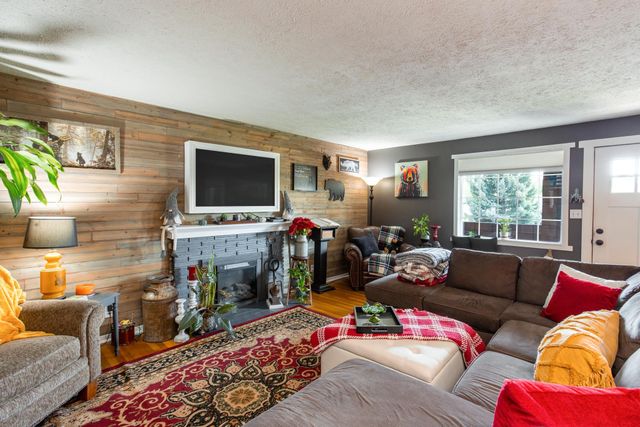 1519 E 29th Ave, Spokane, WA 99203