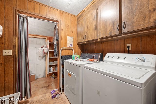 5991 FRANCINE Drive, Maxville, FL 32234