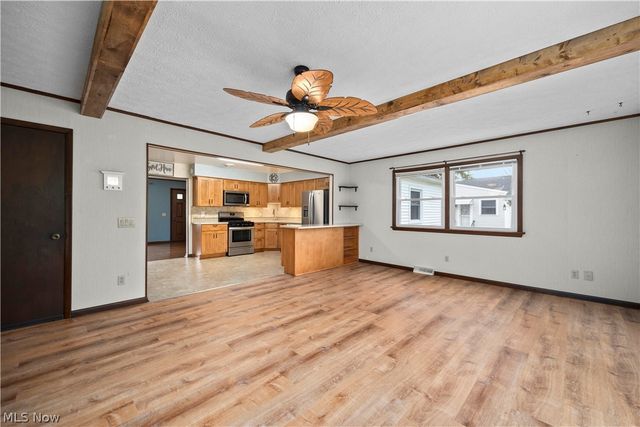 795 Tarry Lane, Amherst, OH 44001