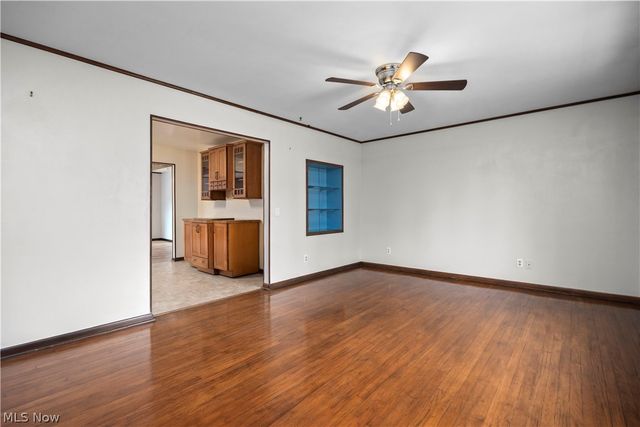 795 Tarry Lane, Amherst, OH 44001