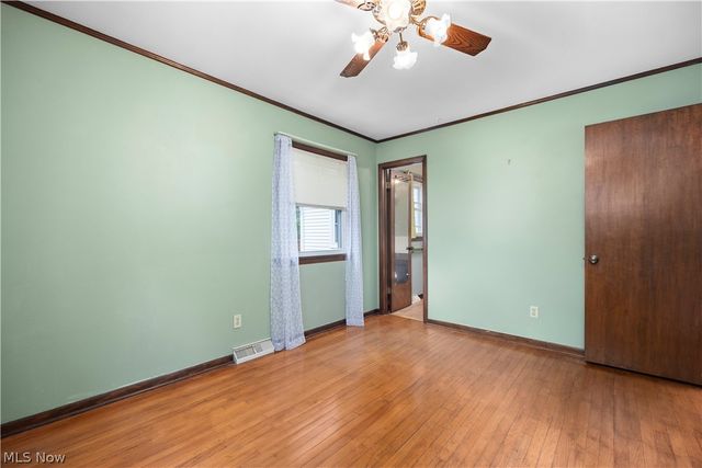 795 Tarry Lane, Amherst, OH 44001