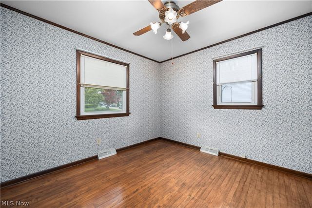 795 Tarry Lane, Amherst, OH 44001