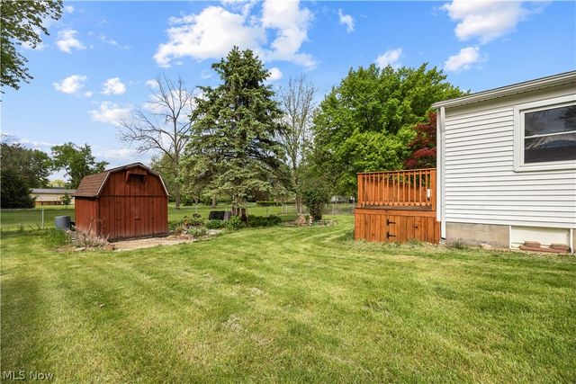 795 Tarry Lane, Amherst, OH 44001