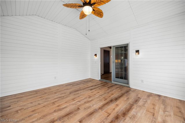 795 Tarry Lane, Amherst, OH 44001