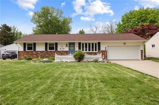 795 Tarry Lane, Amherst, OH 44001