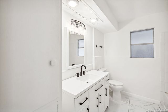 509 E Olmos Dr Apt 3, Olmos Park, TX 78212