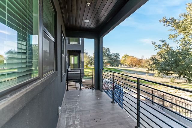 1105 Poindexter Street B3, Fort Worth, TX 76102