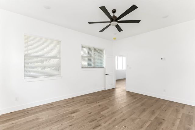 1105 Poindexter Street B3, Fort Worth, TX 76102